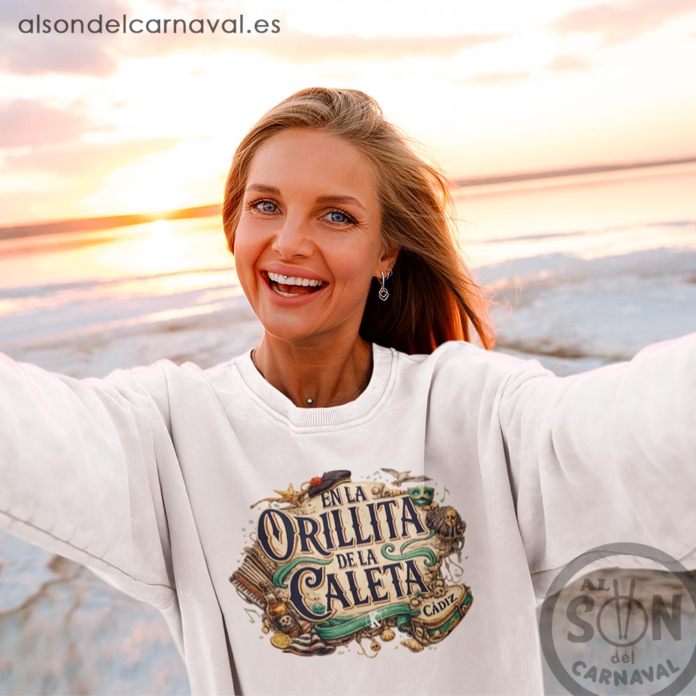 sudadera en la orillita de la caleta sin gorro blanca